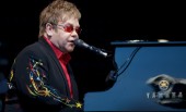 HMV Announces More Closures, Elton John
