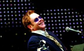 Elton John to Appear on New Queens Of The Stone Age Album