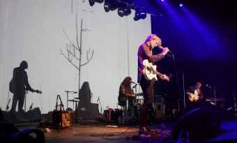 Low inspire tears at Roundhouse show...
